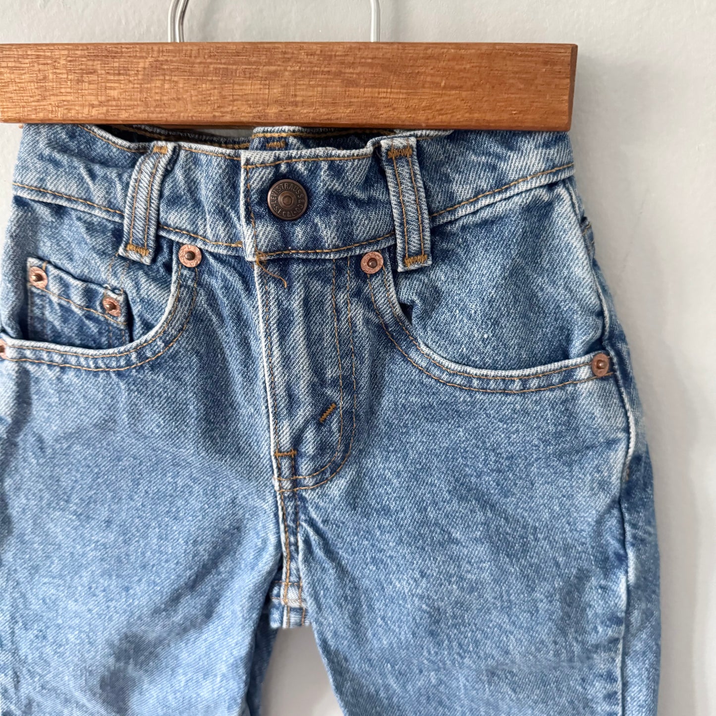 Levi's / Vintage straight denim, Made in Canada / 2Y