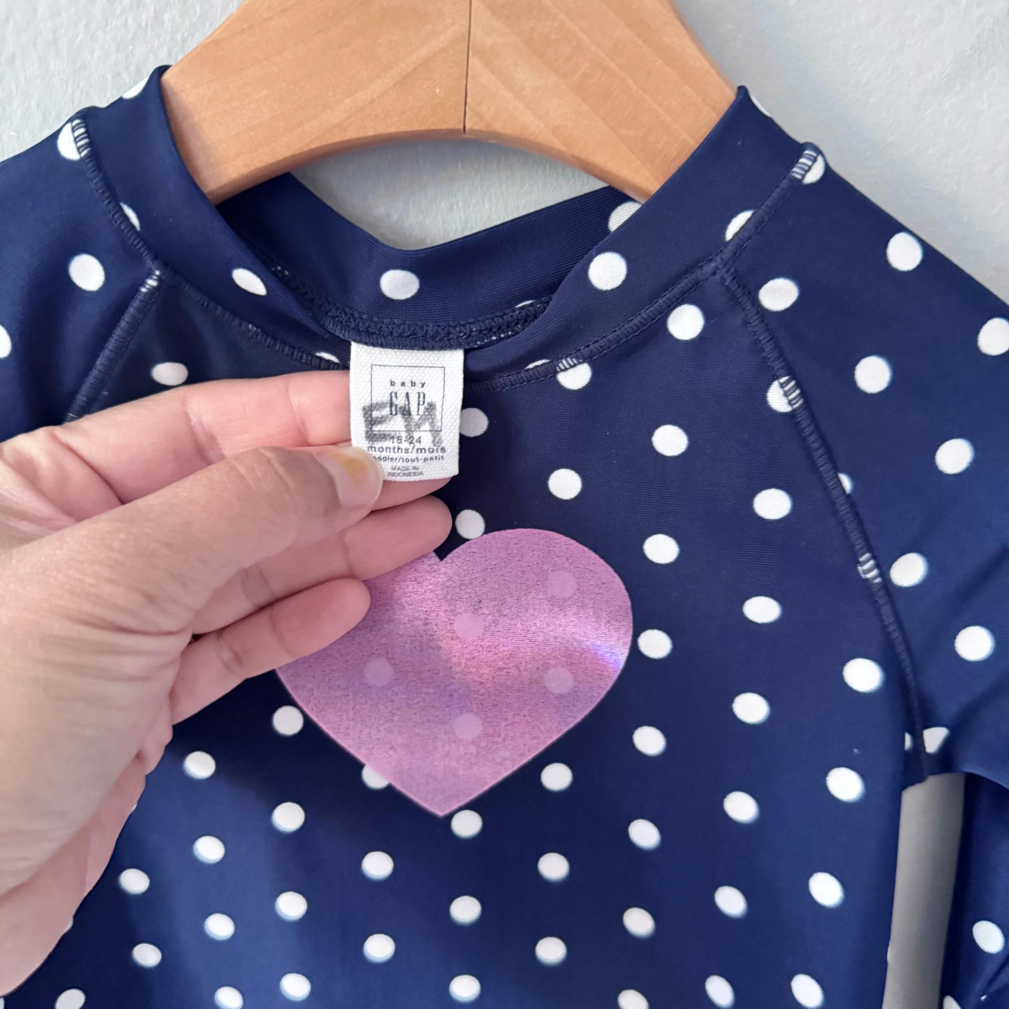 Gap / Navy x dots rash guard / 18-24M