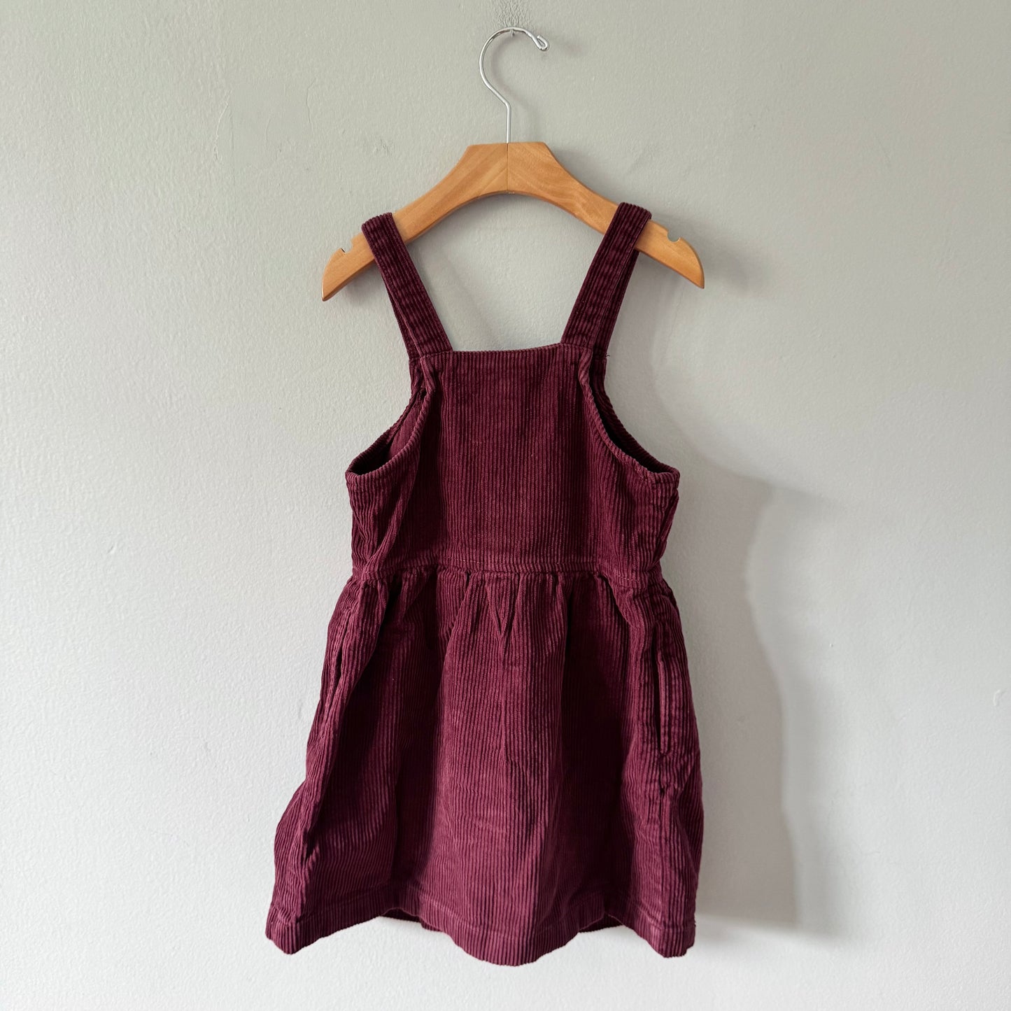 Cat & Jack / Burgundy overall skirt / 6Y
