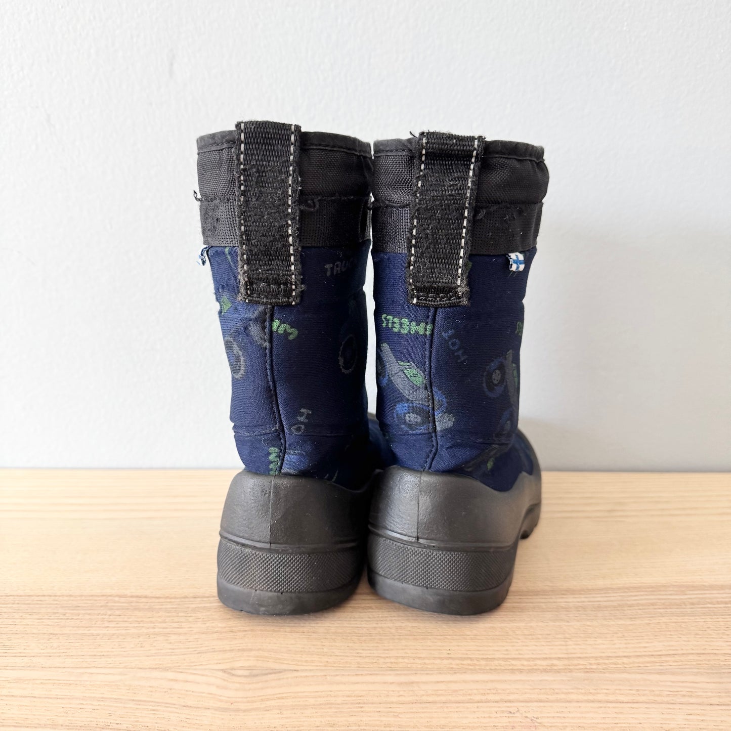 Kuoma / Snow boots / EU 27(US10)