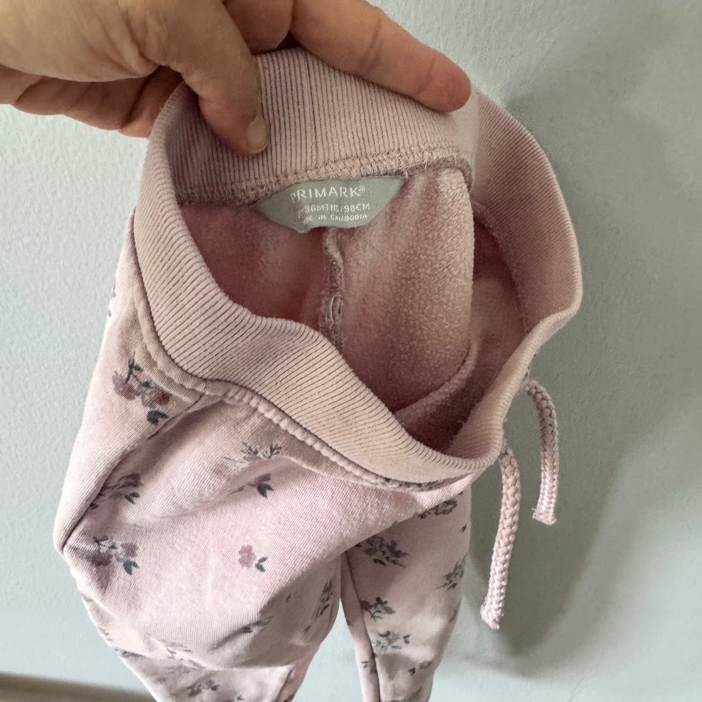 Primark / Pink x floral sweatpants / 2-3Y