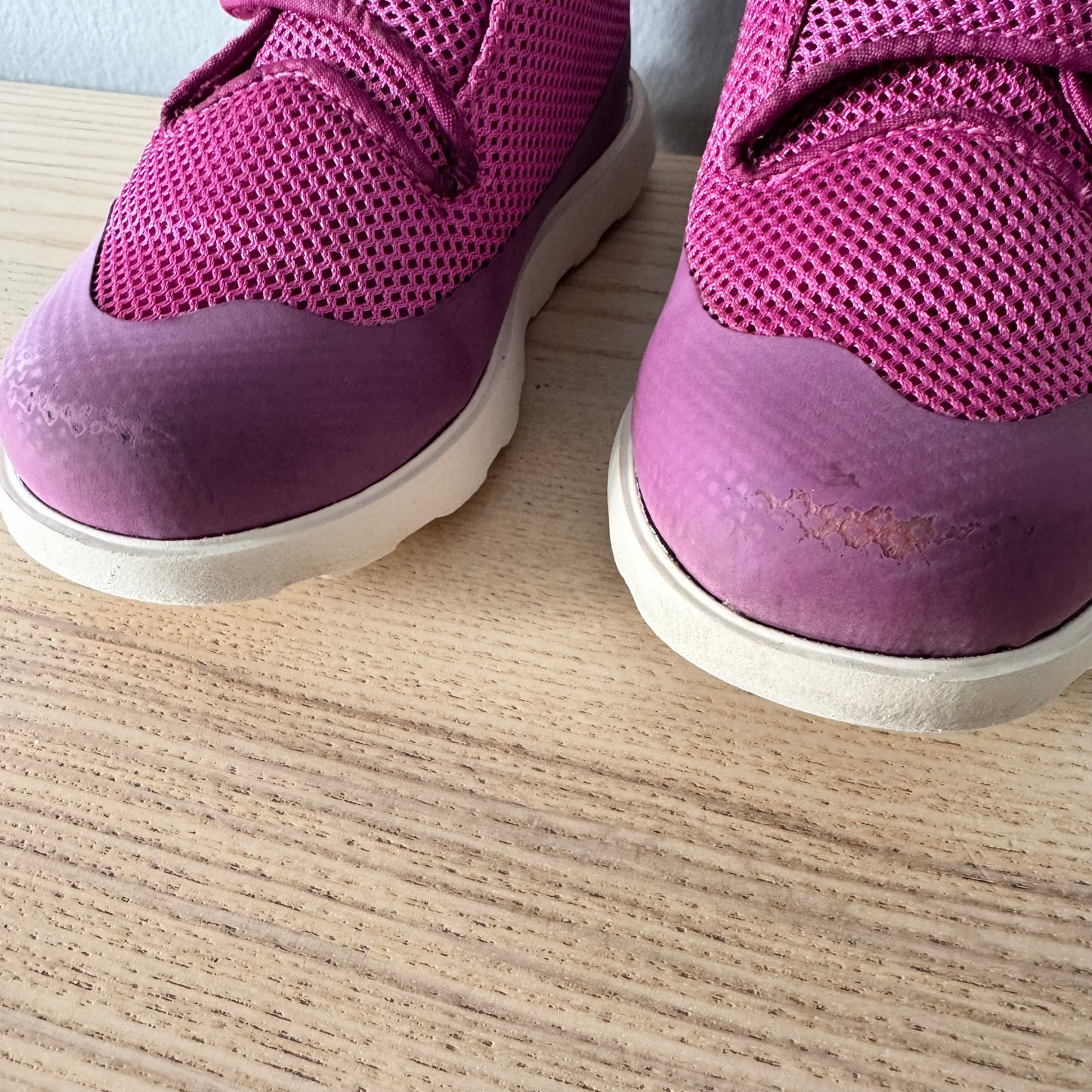 Native / Mesh velcro shoes / US8