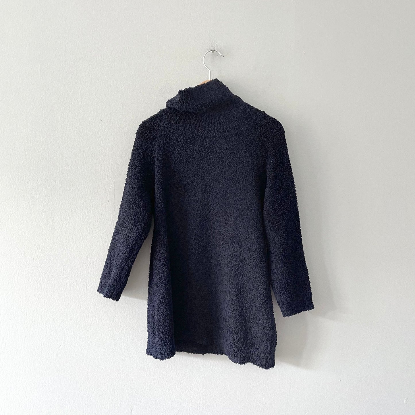 Muji / Black turtle neck dress / 4-5Y