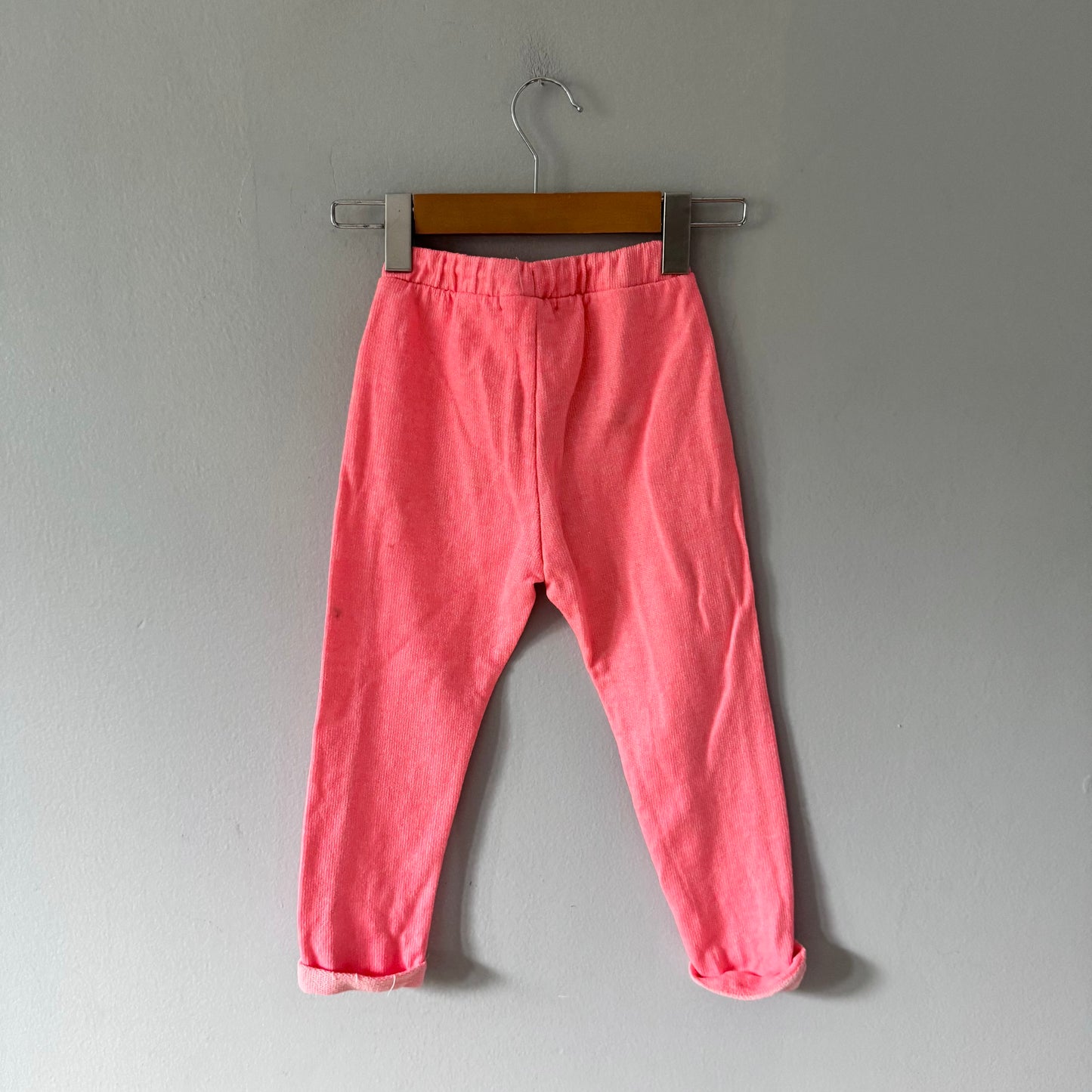 Zara / Neon pink sweatpants / 5-6Y