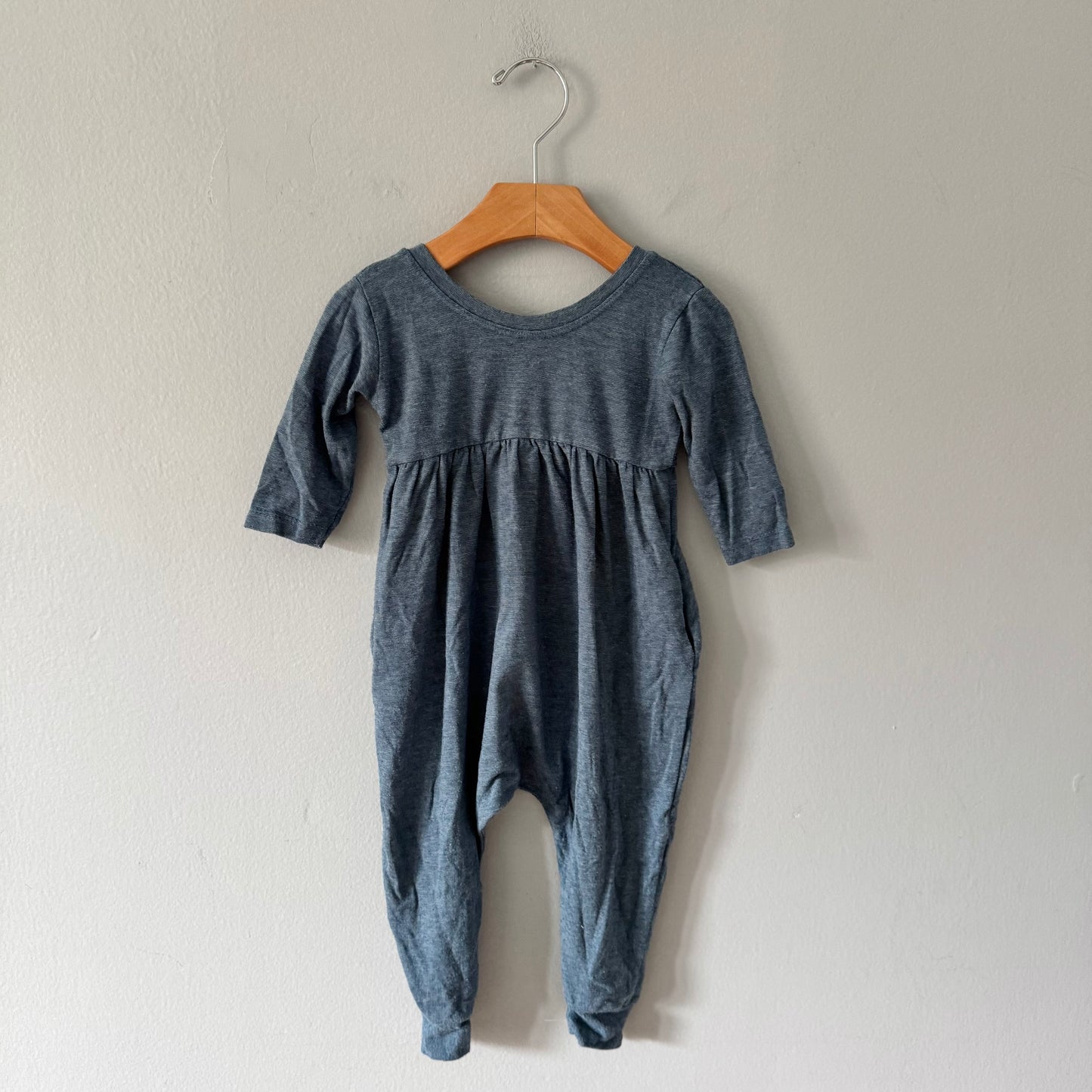 Nest + Nerture / Smokey blue romper / 6-12M