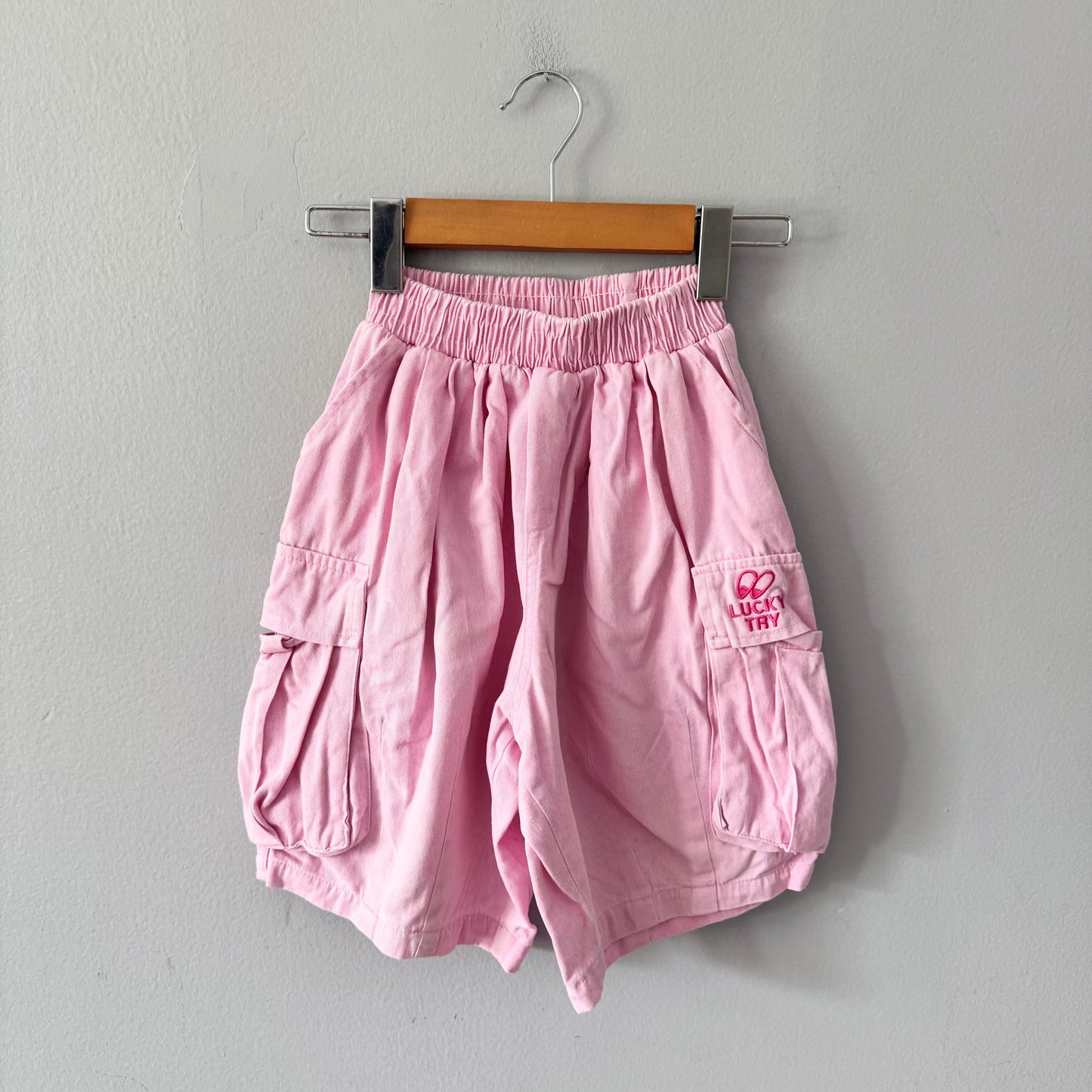 Lucky Try / Pink short pants / 6-7Y