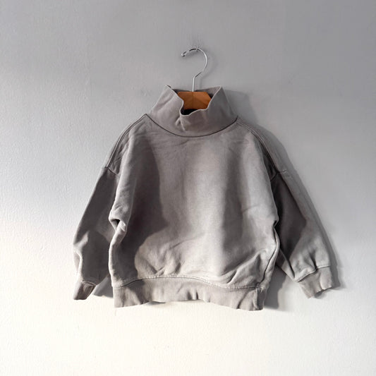 Zara / Turtle neck light grey crew top / 3-4Y