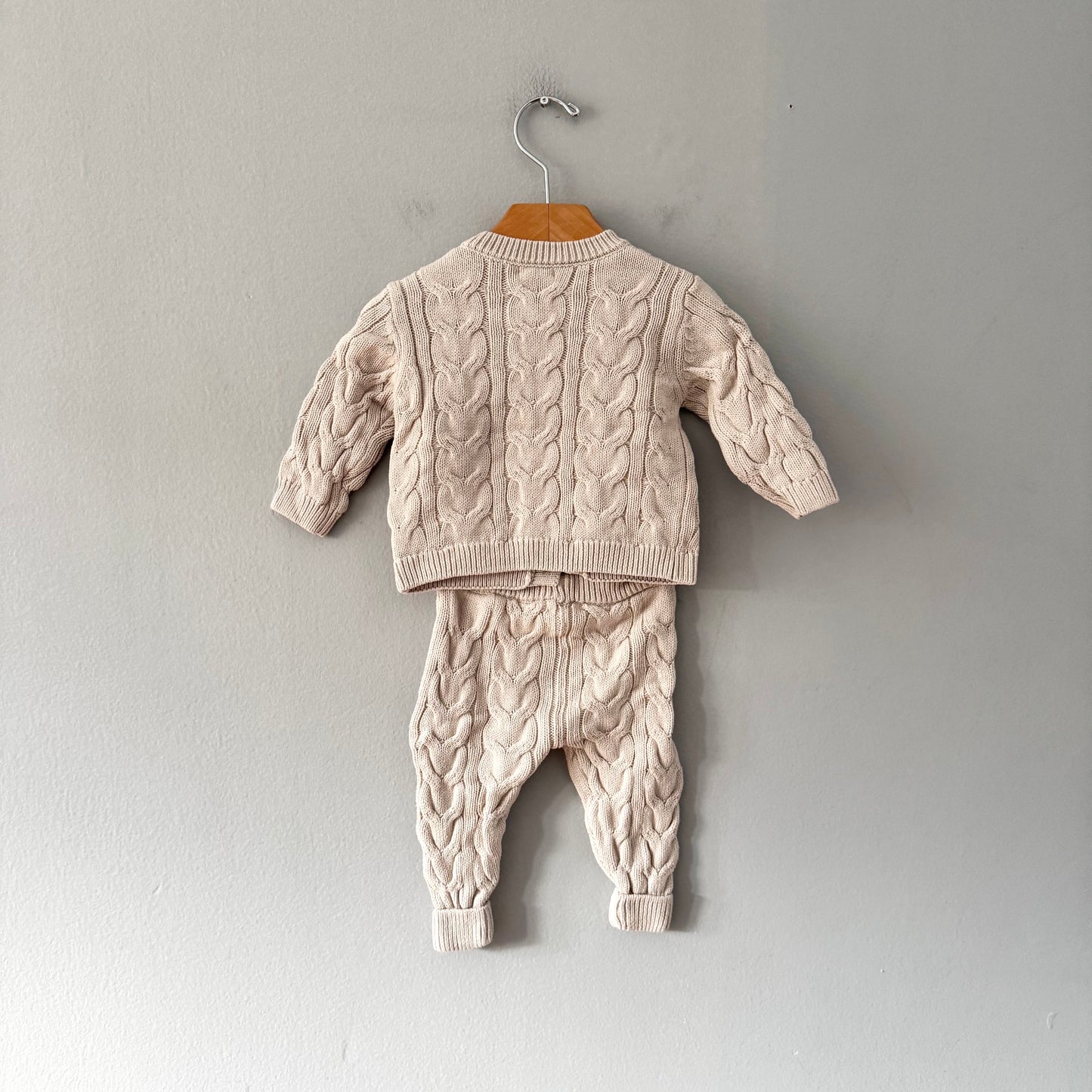 Firsts by petit lem	/ White cable cotton knit set up / 3-6M