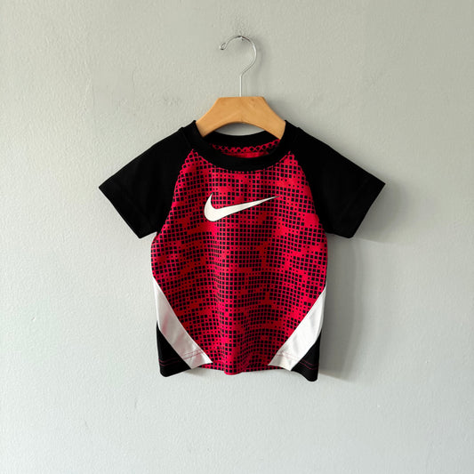 Nike / Red active top / 2T