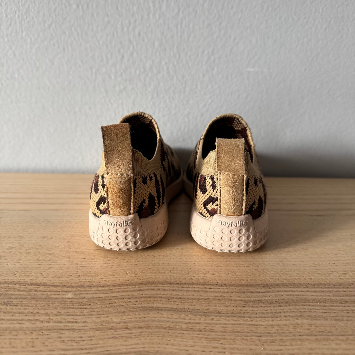 Hey Folks / Leopard knit shoes / US6