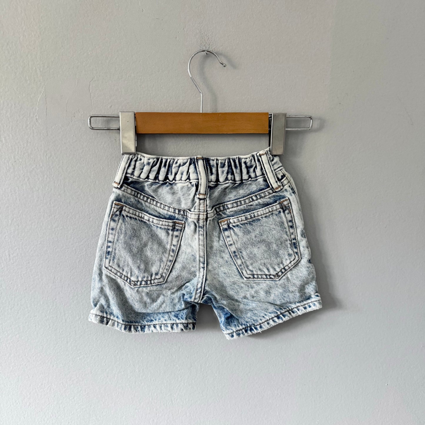Gap	/ short en jean ample années 90 / 18-24 mois