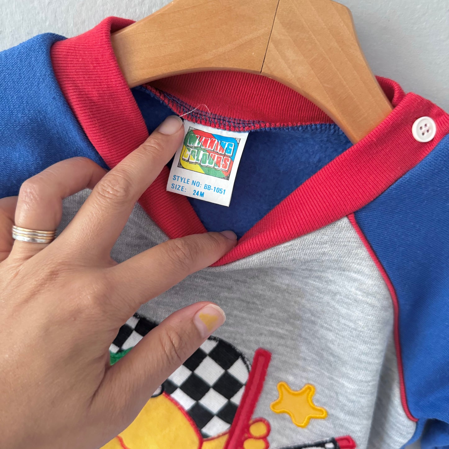 Vintage / Dino racing sweatshirt / 24M