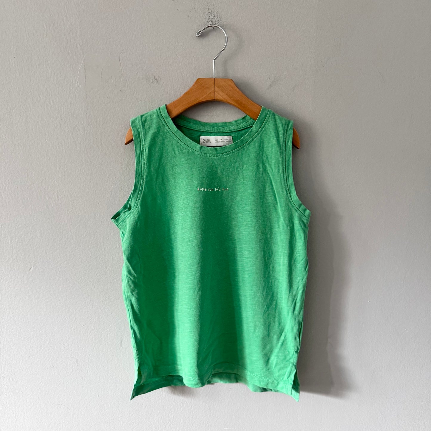 Zara / Green tank top / 7Y