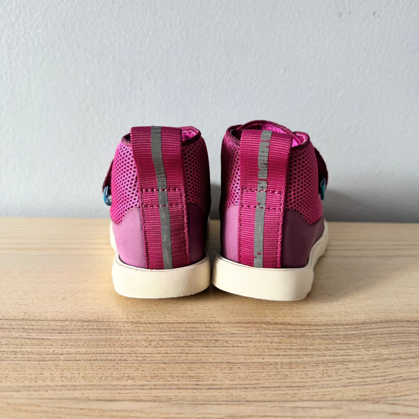 Native / Mesh velcro shoes / US8