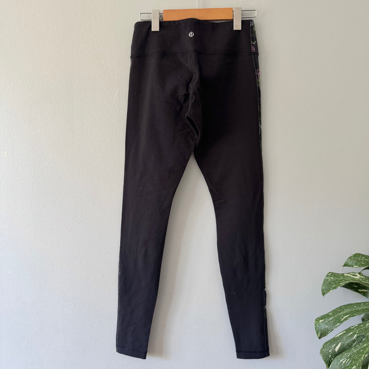 Lululemon / Leggings / Women 6