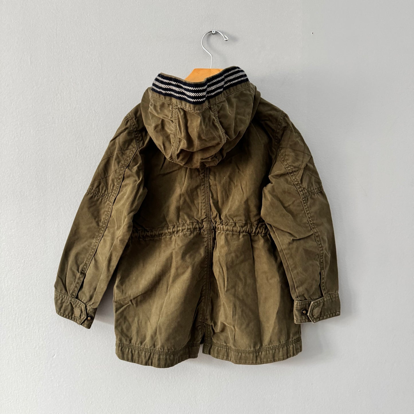 Ohoo / Veste moderne / 4A