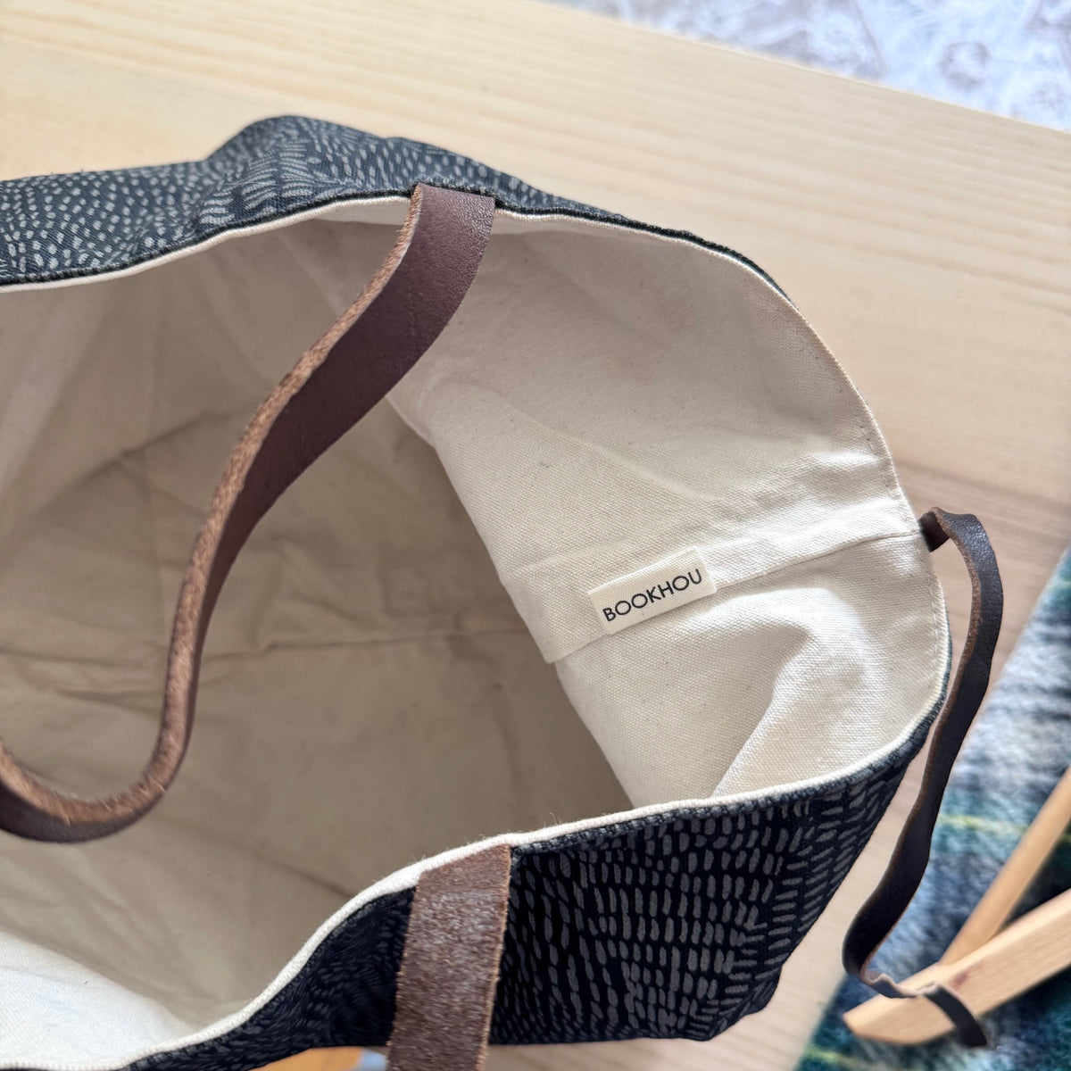 Bookhou / Handmade Bag