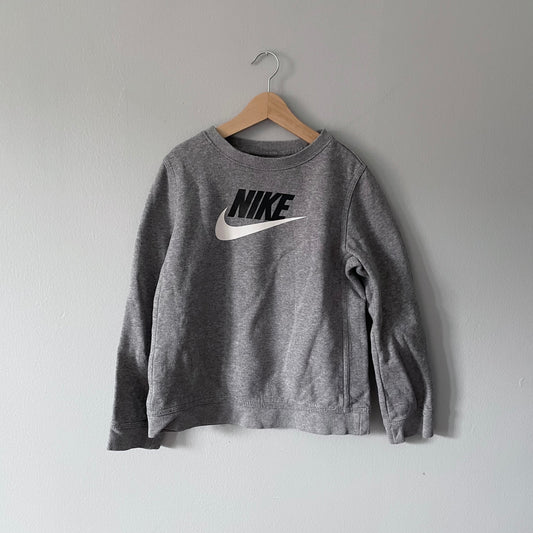 Nike / Sweatshirt / S(8Y)