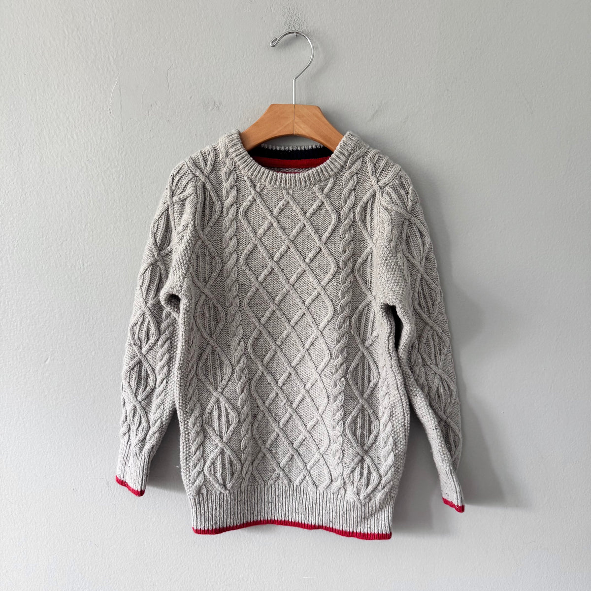 Mini Boden / Light grey knit dress / 6-7Y