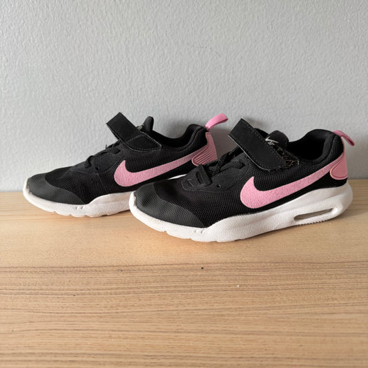 Nike / Sneaker / US13