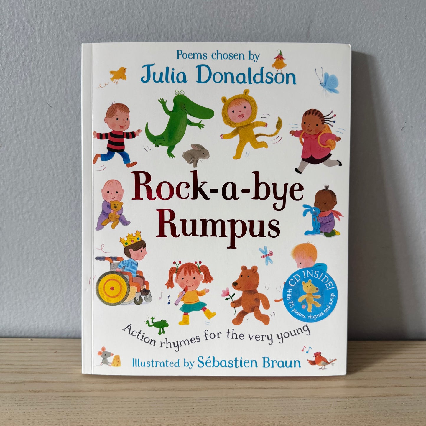 Rock-a-bye Rumpus (with CD) / Julia Donaldson
