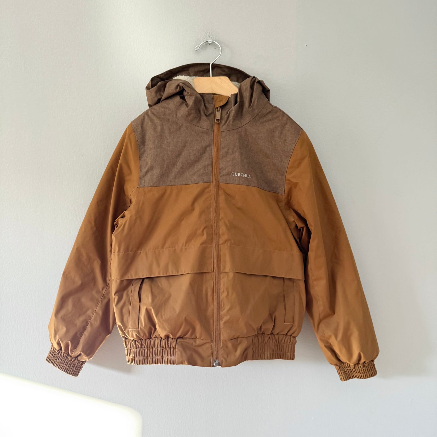 Decathon / Brown ski jacket / 7-8Y