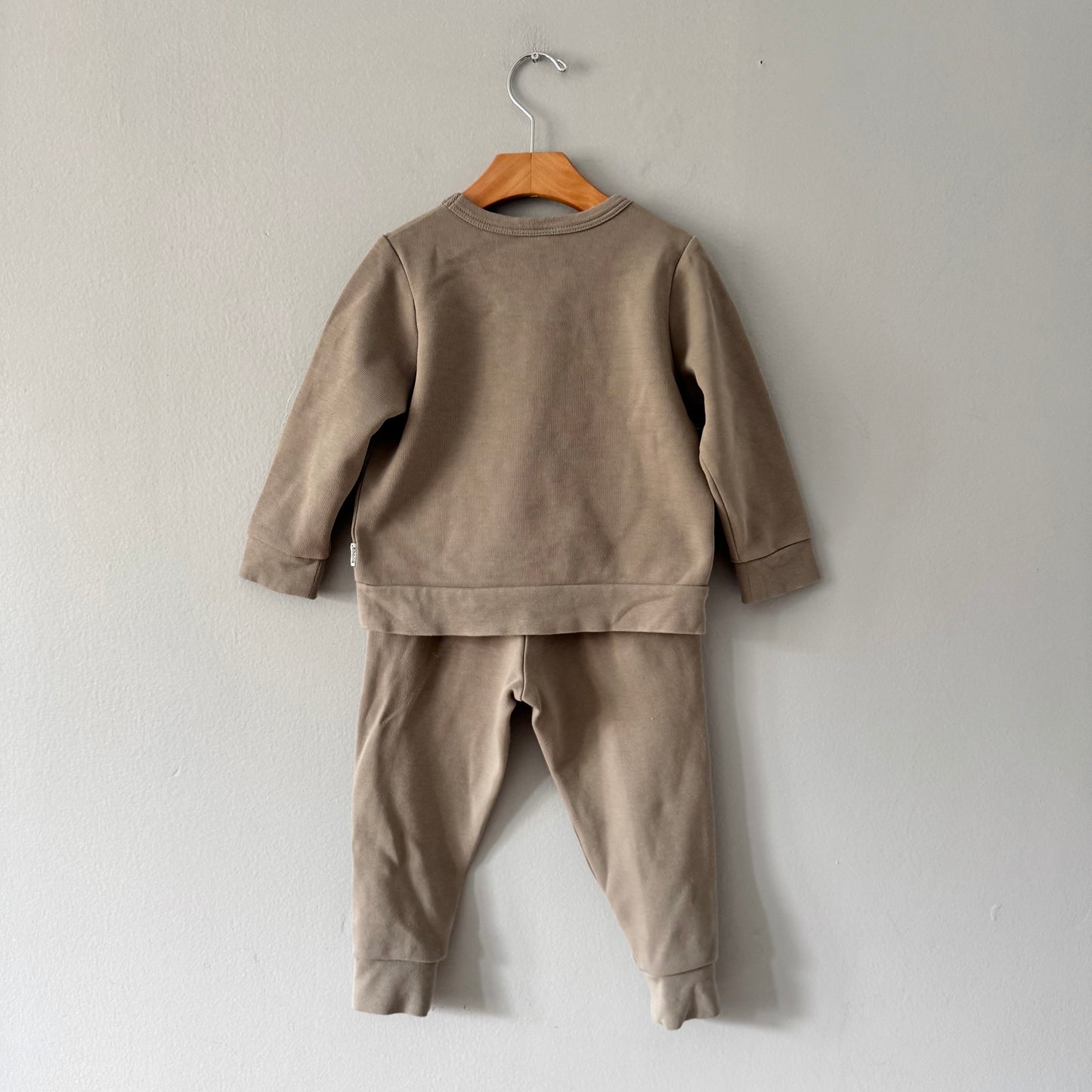 Bonds / Grey/khaki crew set / 3Y
