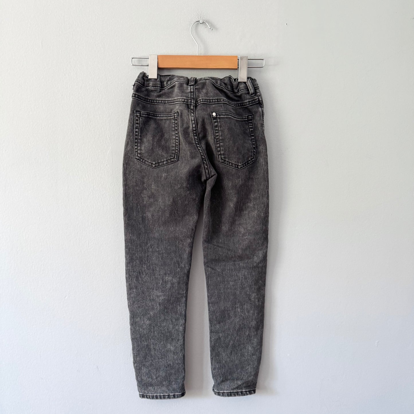 H&M / Black stretch denim / 7-8Y