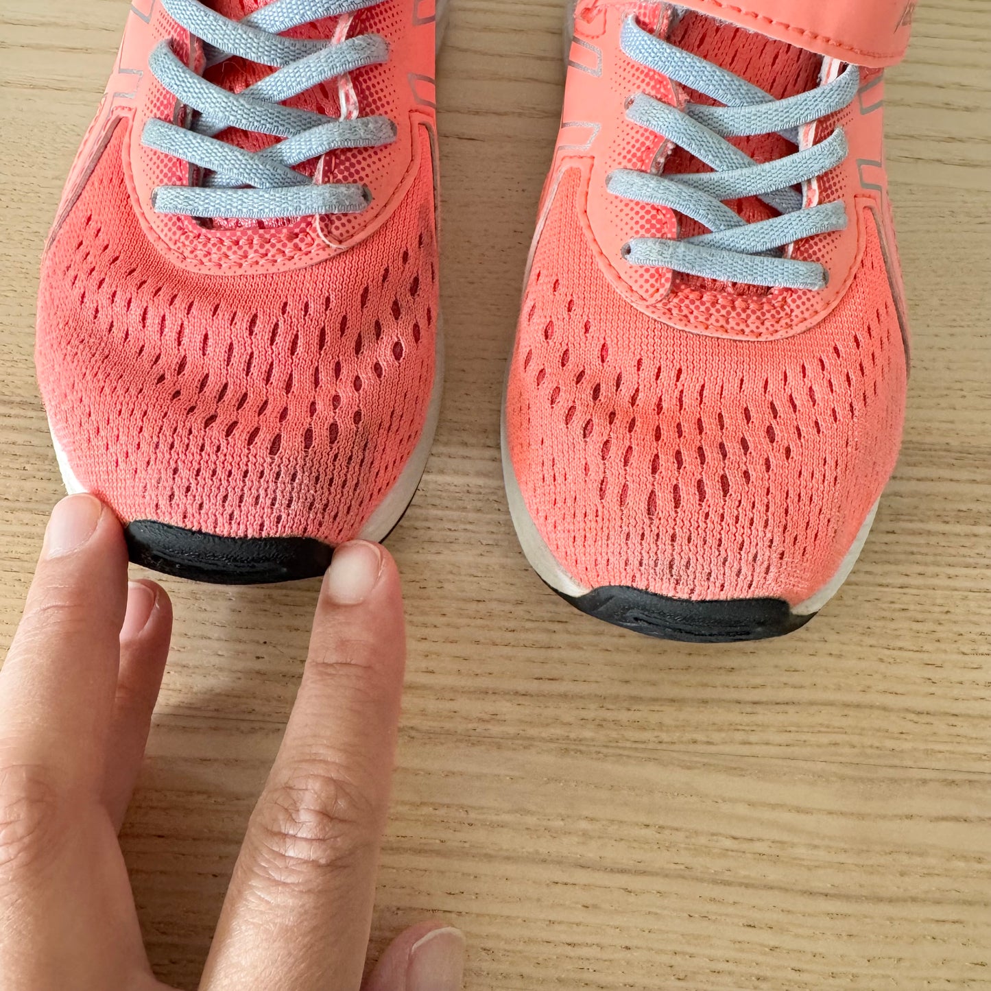 Asics / Sneaker / US11