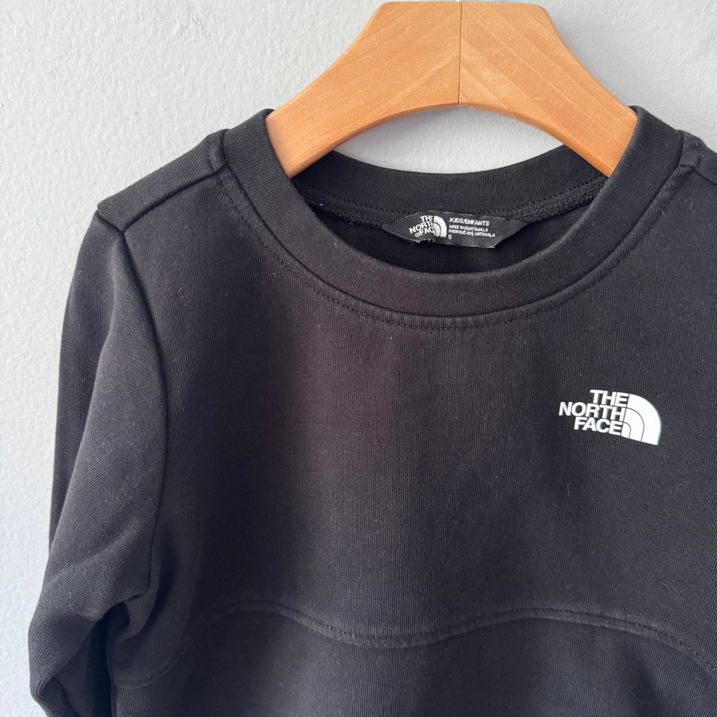 The North Face / Black sweatshirt / 5Y