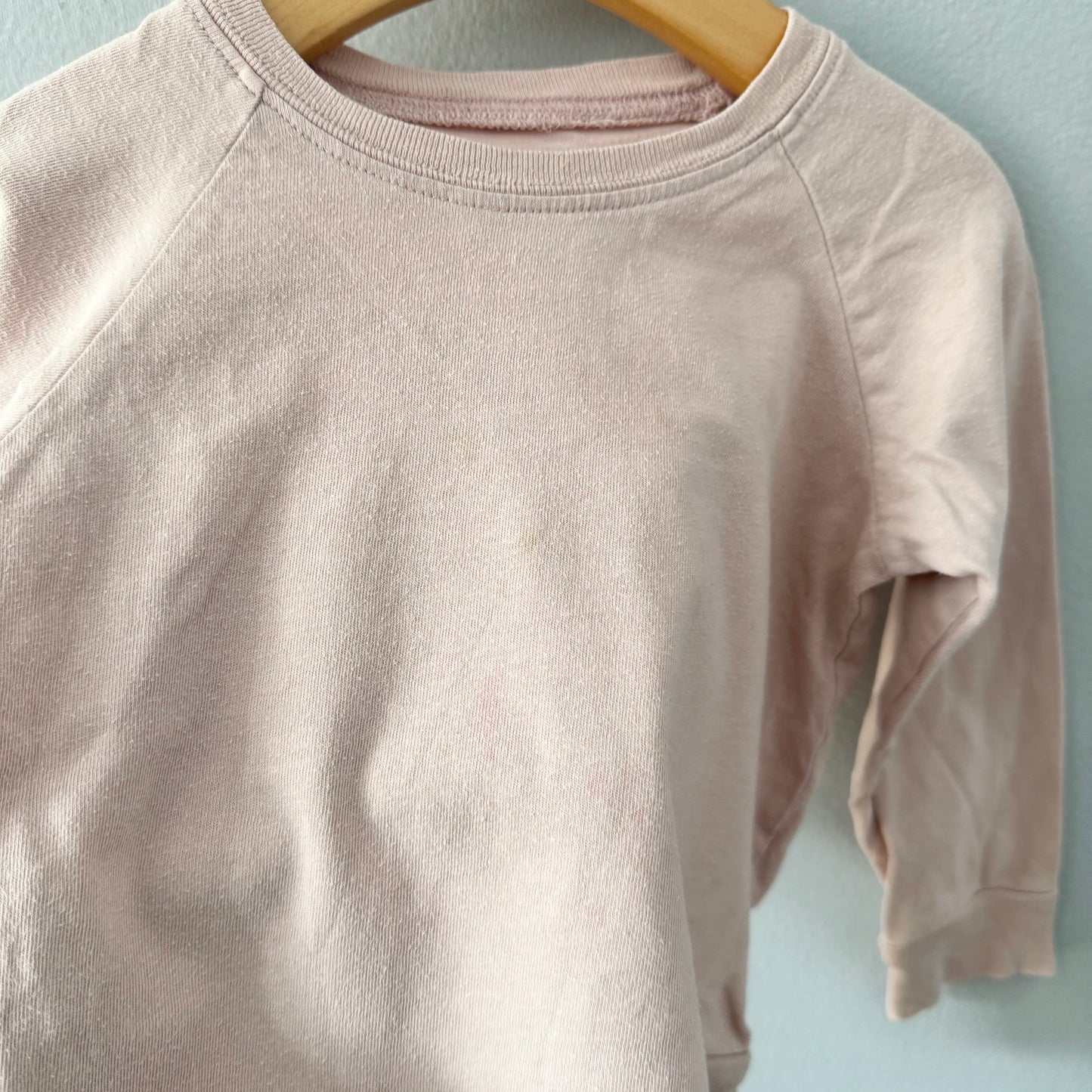 Mini mioche / Haut à manches longues raglan rose pâle / 2 ans