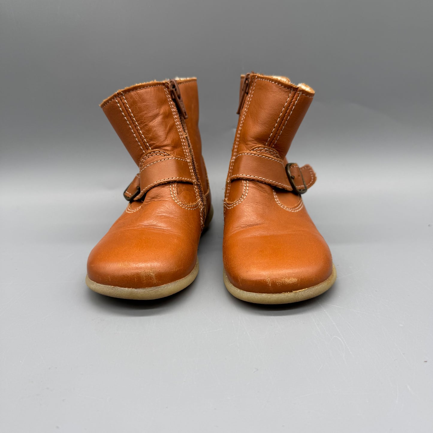 John Lewis / Boots / US7