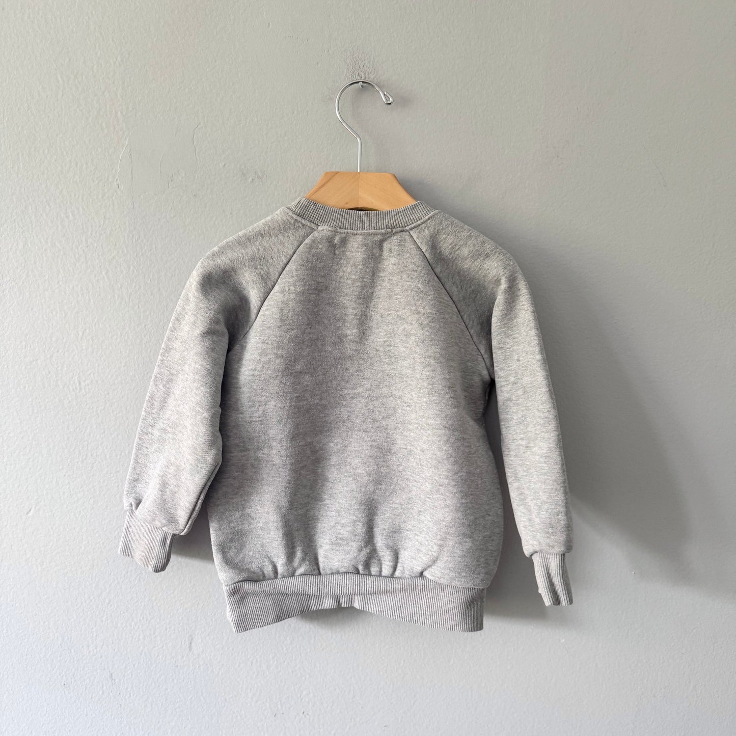 Moran / Superman light grey sweatshirt / 3Y
