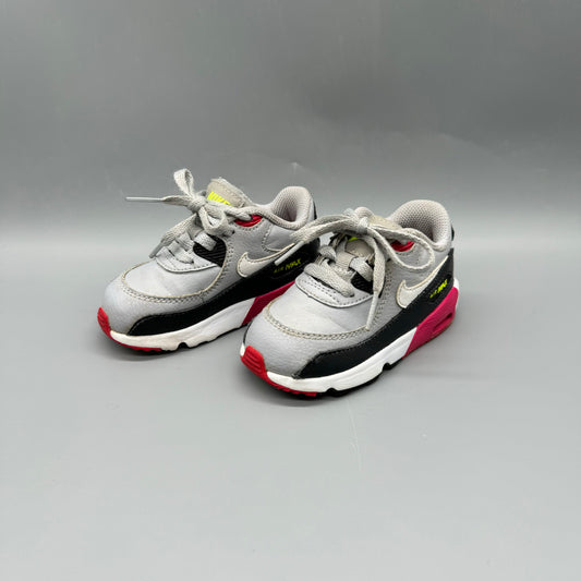 Nike / Air Max 90 / Runner / US6