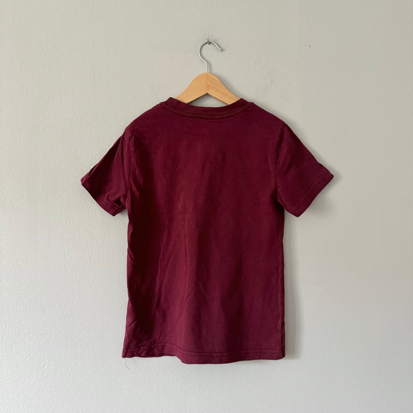 Polo Ralph Lauren	/ Burgundy t-shirt / 6Y