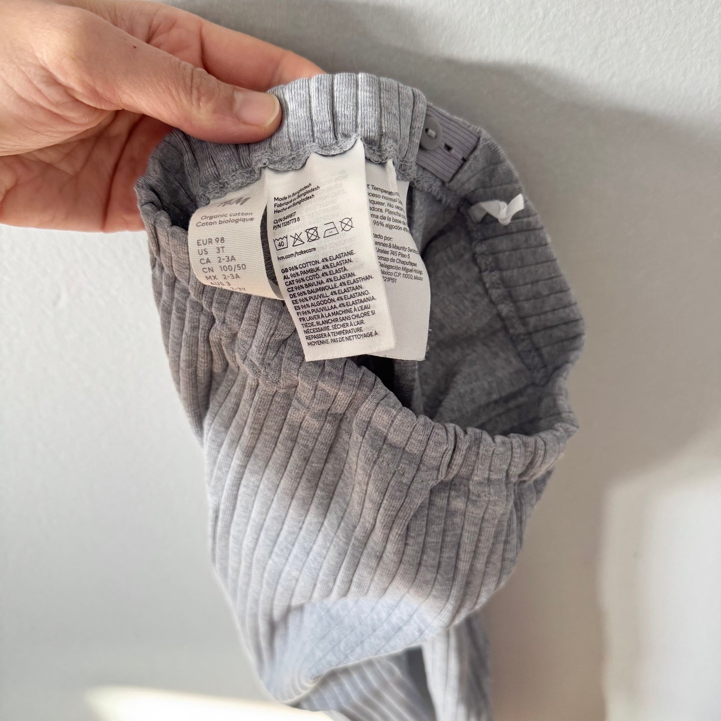 H&M / Light grey ribbed leggings / 2-3Y