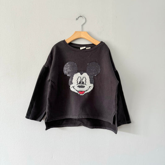 Zara / Mickey flippable sequin sweatshirt / 8Y