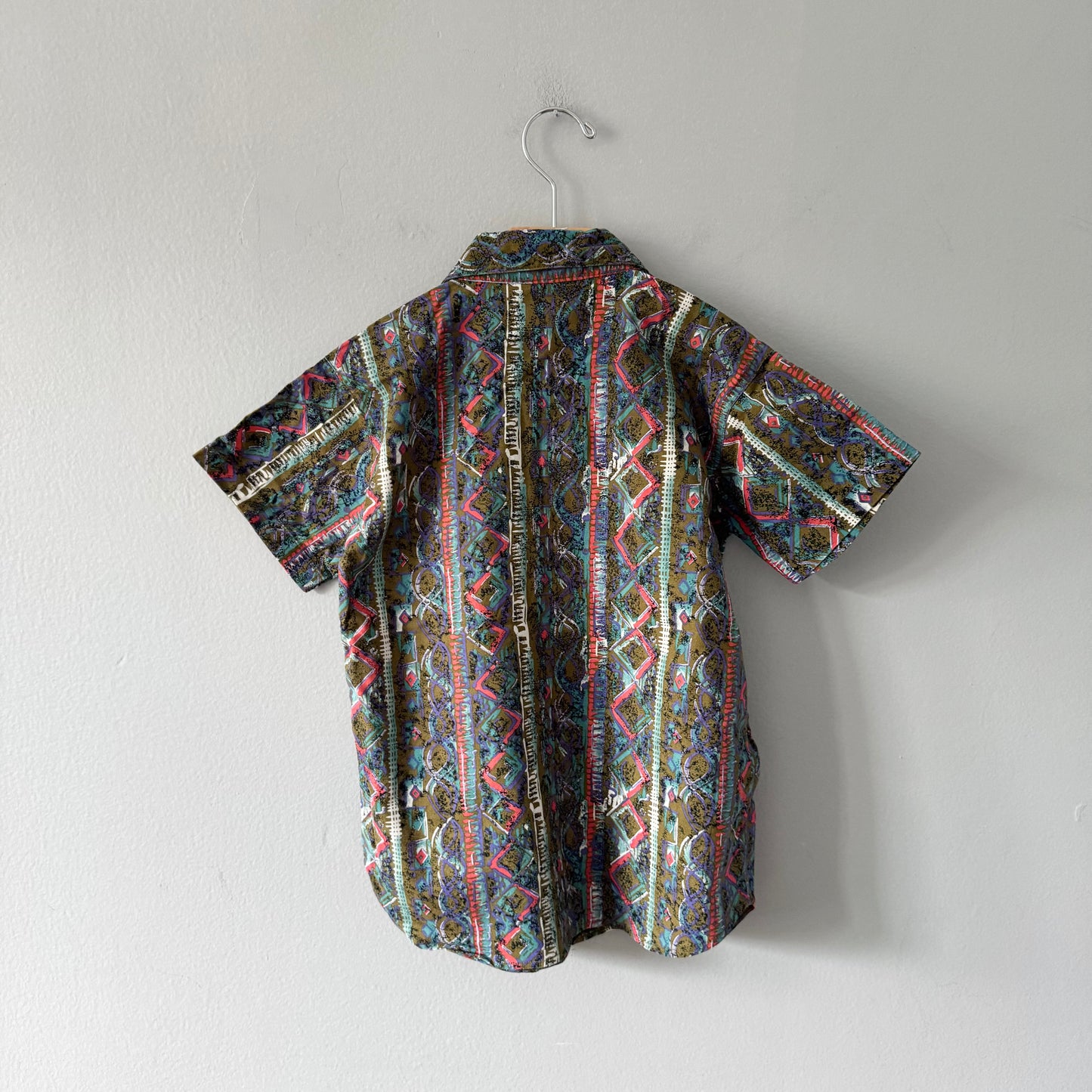 Vintage / Brown red shirt / 6-7Y