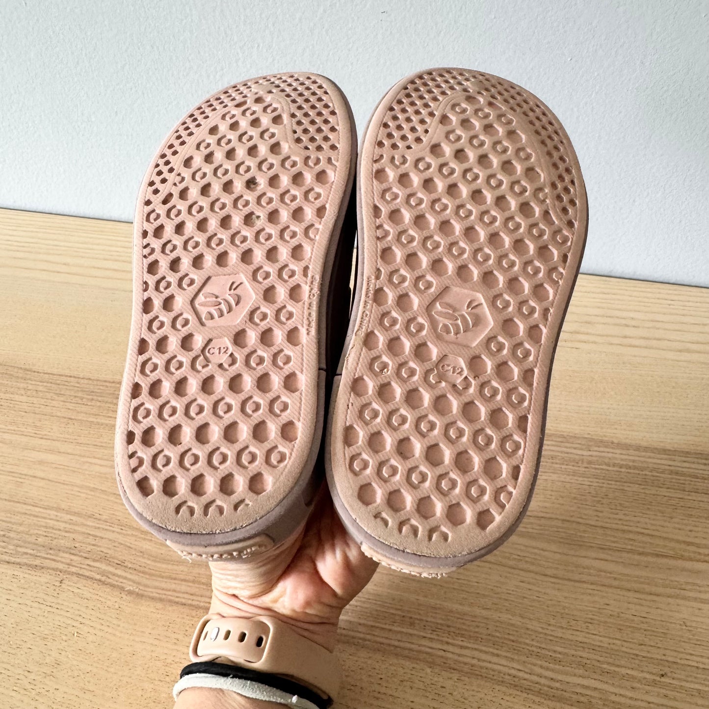 Joybees / Slip on sandals / US12