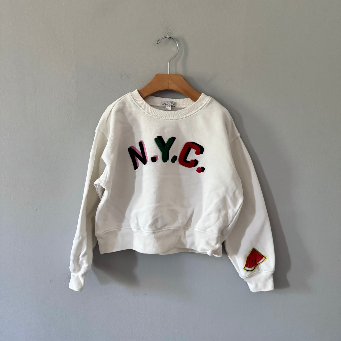 Crewcuts / White NYC sweatshirt / 6-7Y - Mended