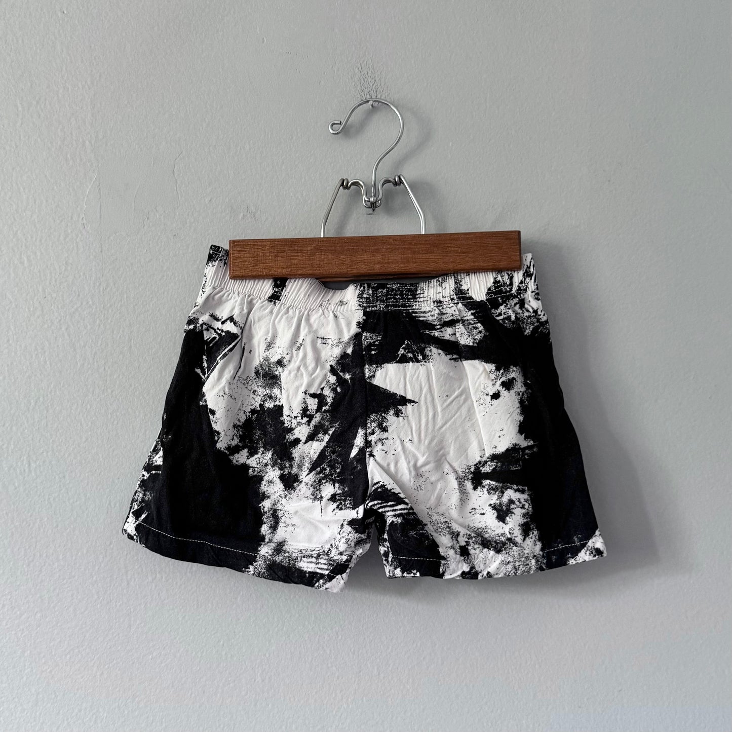 Handmade / White x black thin shorts / 4-5Y