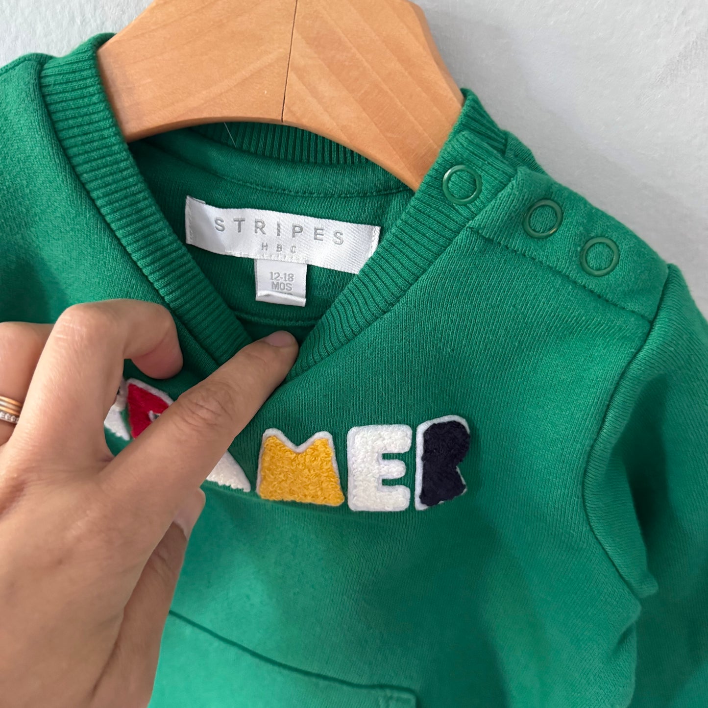 Hudson's bay / Green sweatshirt / 12-18M