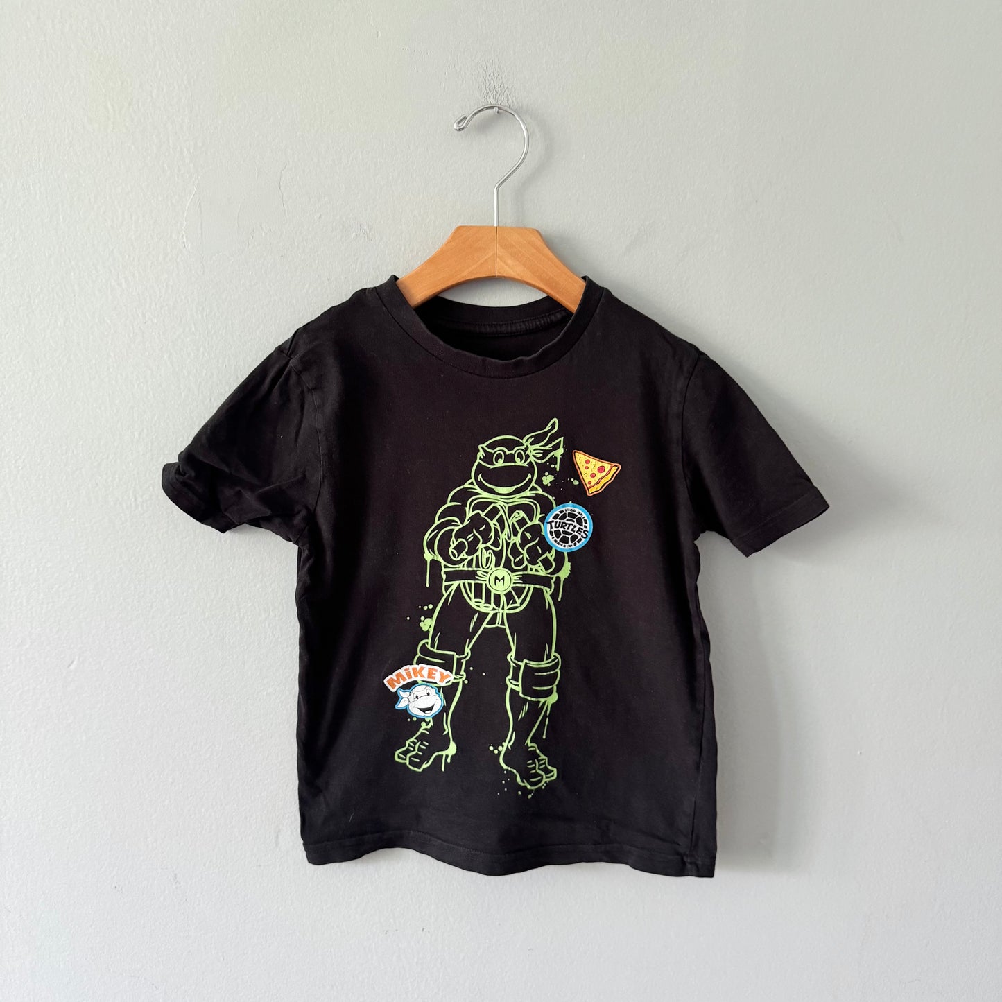 Mutant Turtles / Black T-shirt / 4-5Y