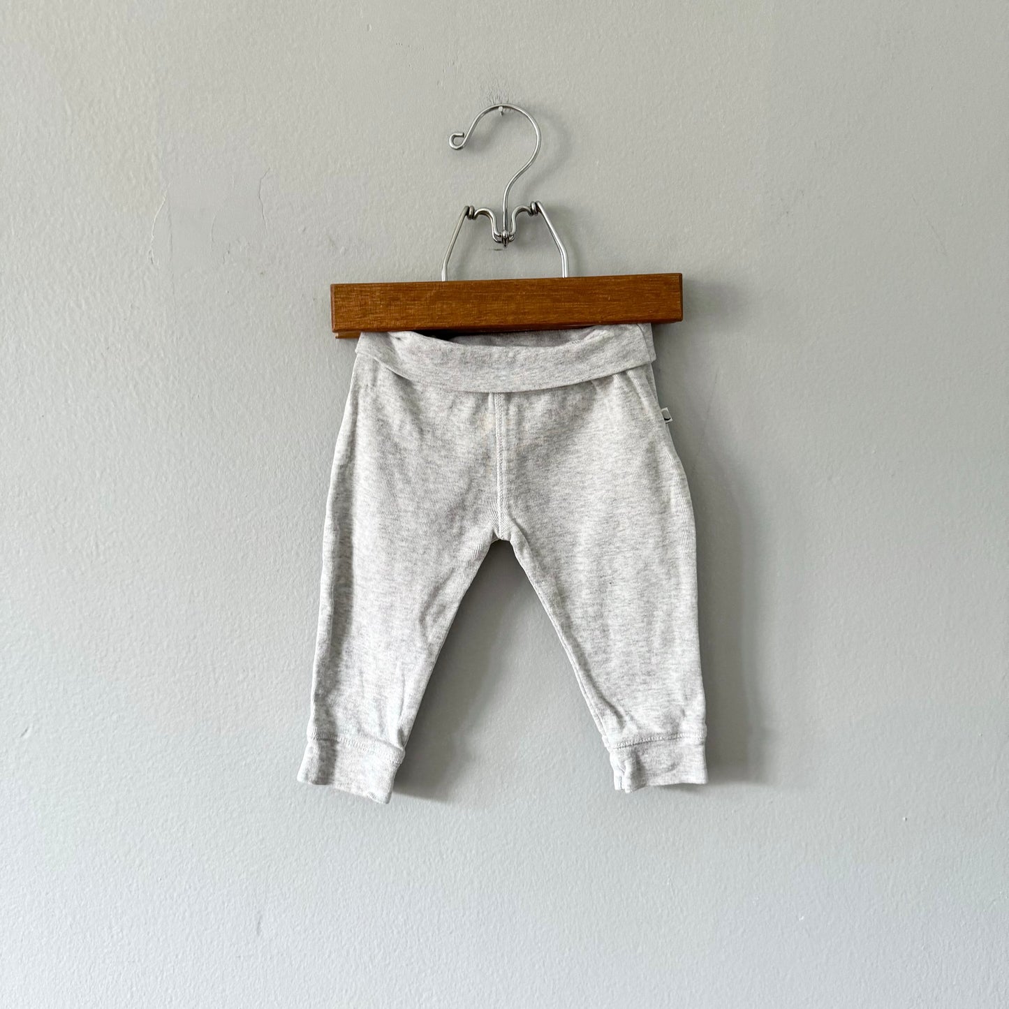 Petit Lem / Light grey harem pant / 9M