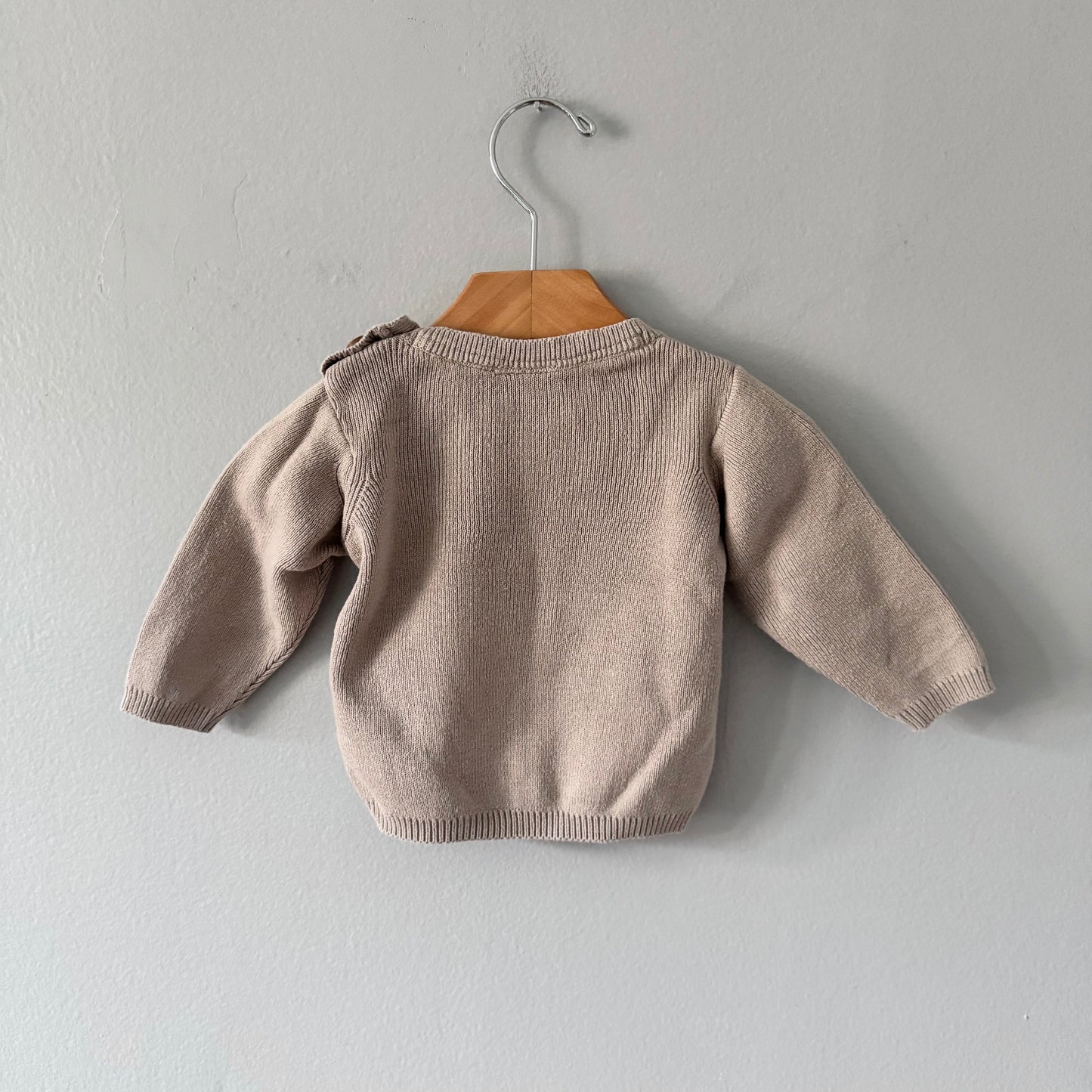 The Littlest / Pull en maille de coton bio beige / 3-6M