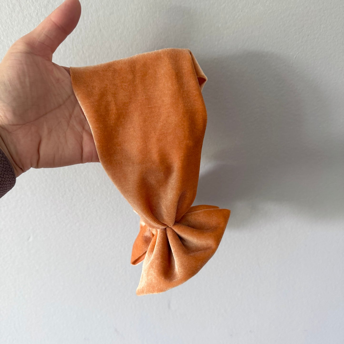 No brand / Velour orange head band / 3-9M