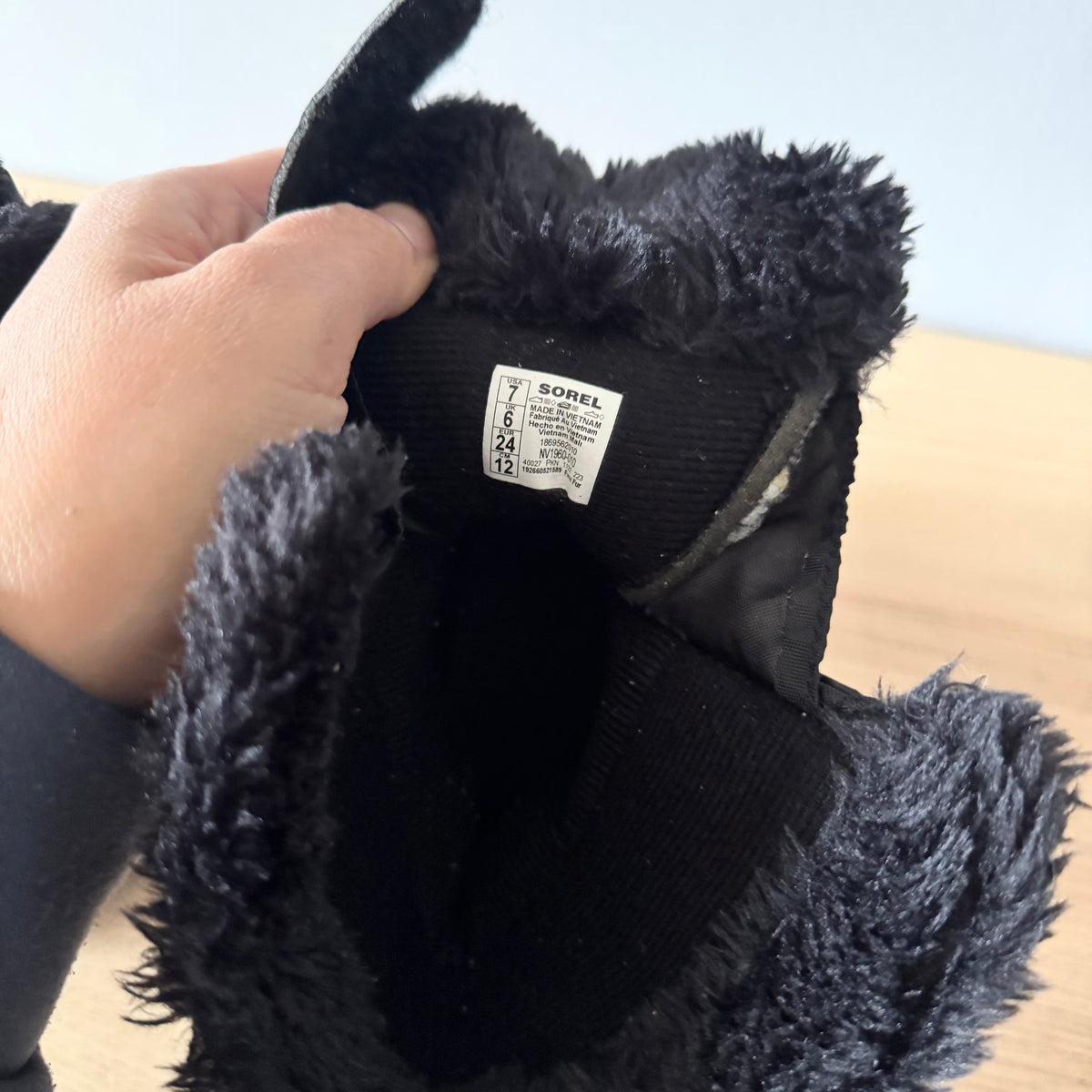 Sorel / Snow boots / US7
