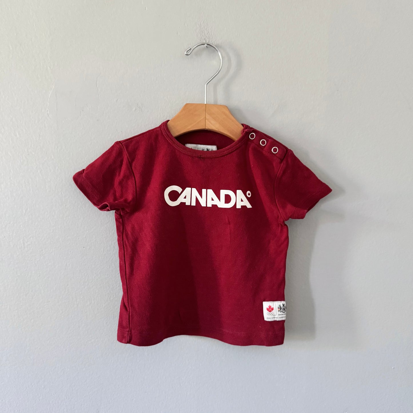Hudson's Bay / Red Canada T-shirt / 12-18M
