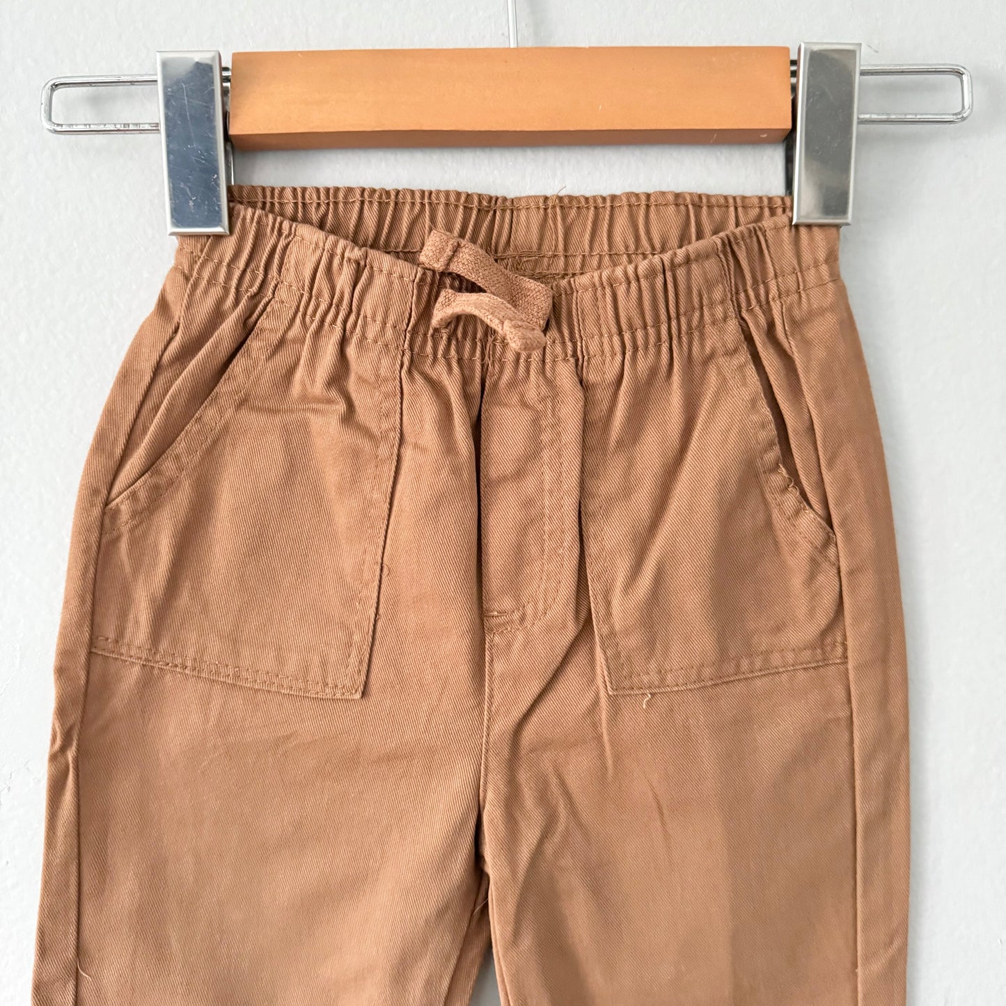 No brand / Brown jogger pants / 18M