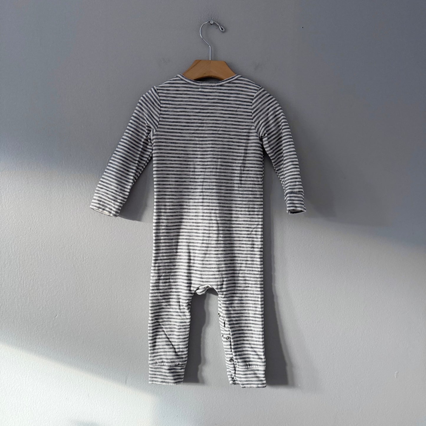 Miles the label / White x black stripe romper / 18M